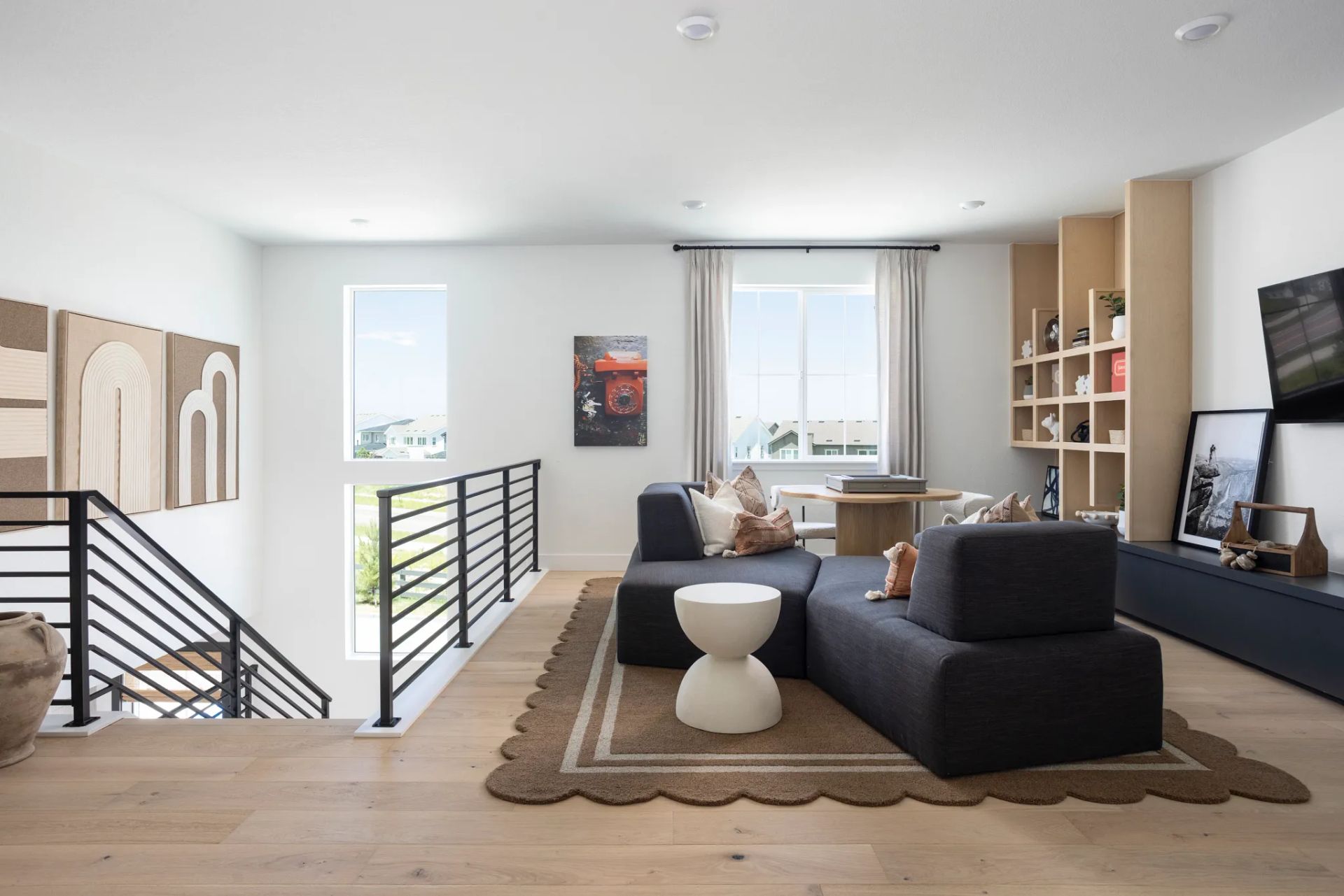 Pemberly Model Loft