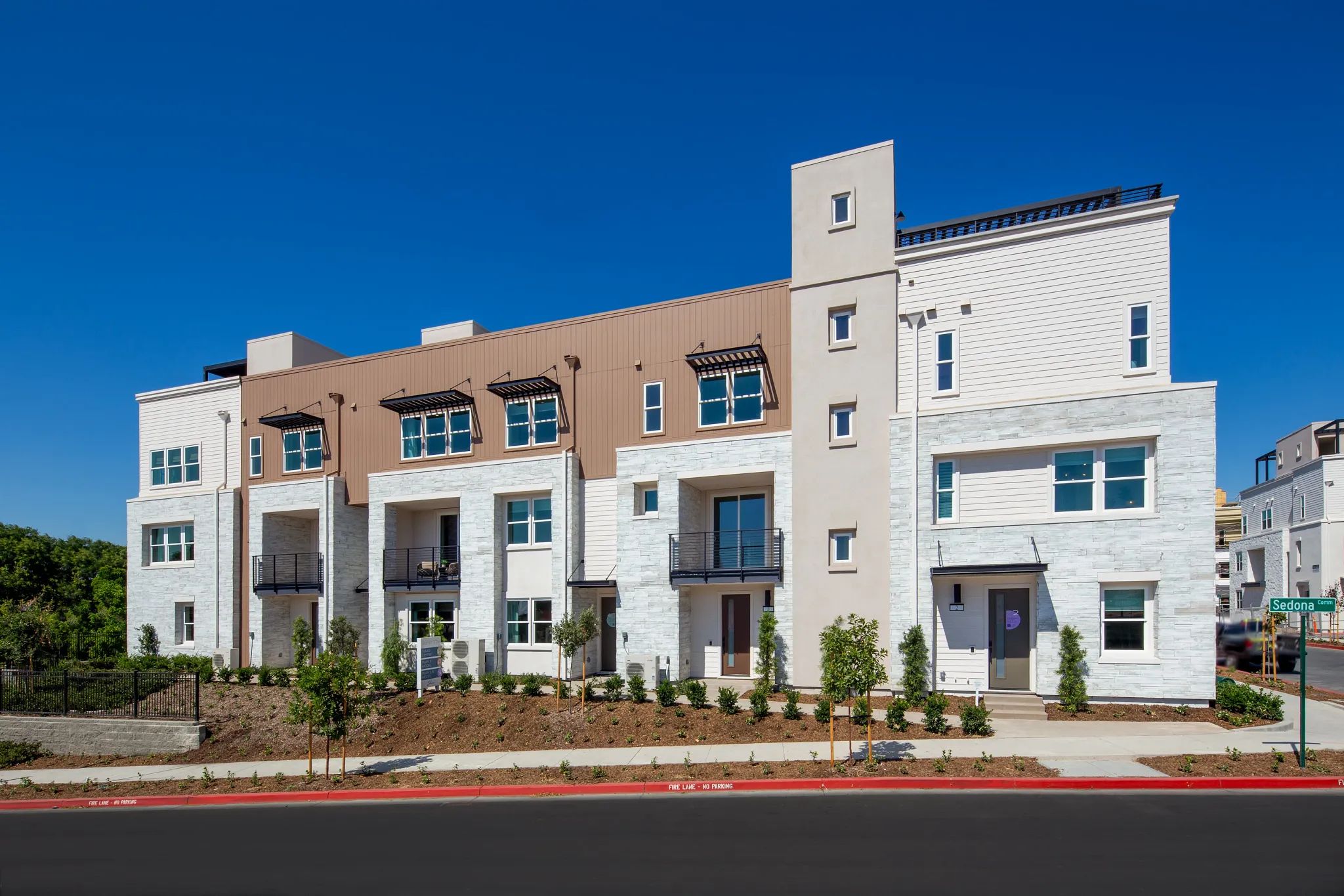 Serenity 7-Plex Building with Plan 2 (Right)