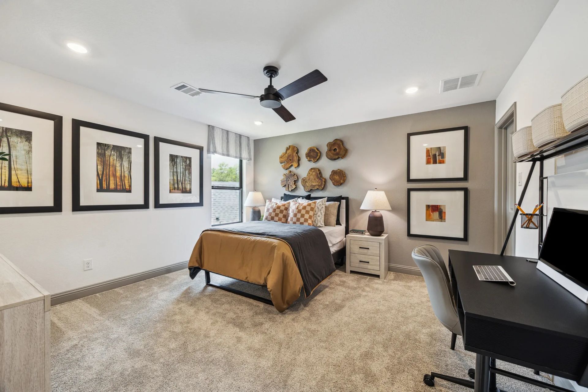 Plan 3059 bed 2 - staged