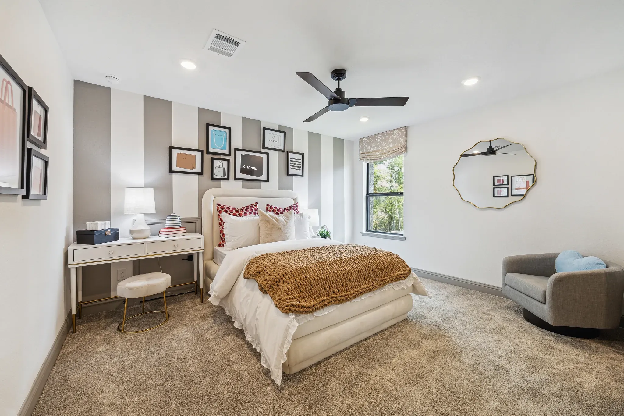 Plan 3059 bed 3 - staged