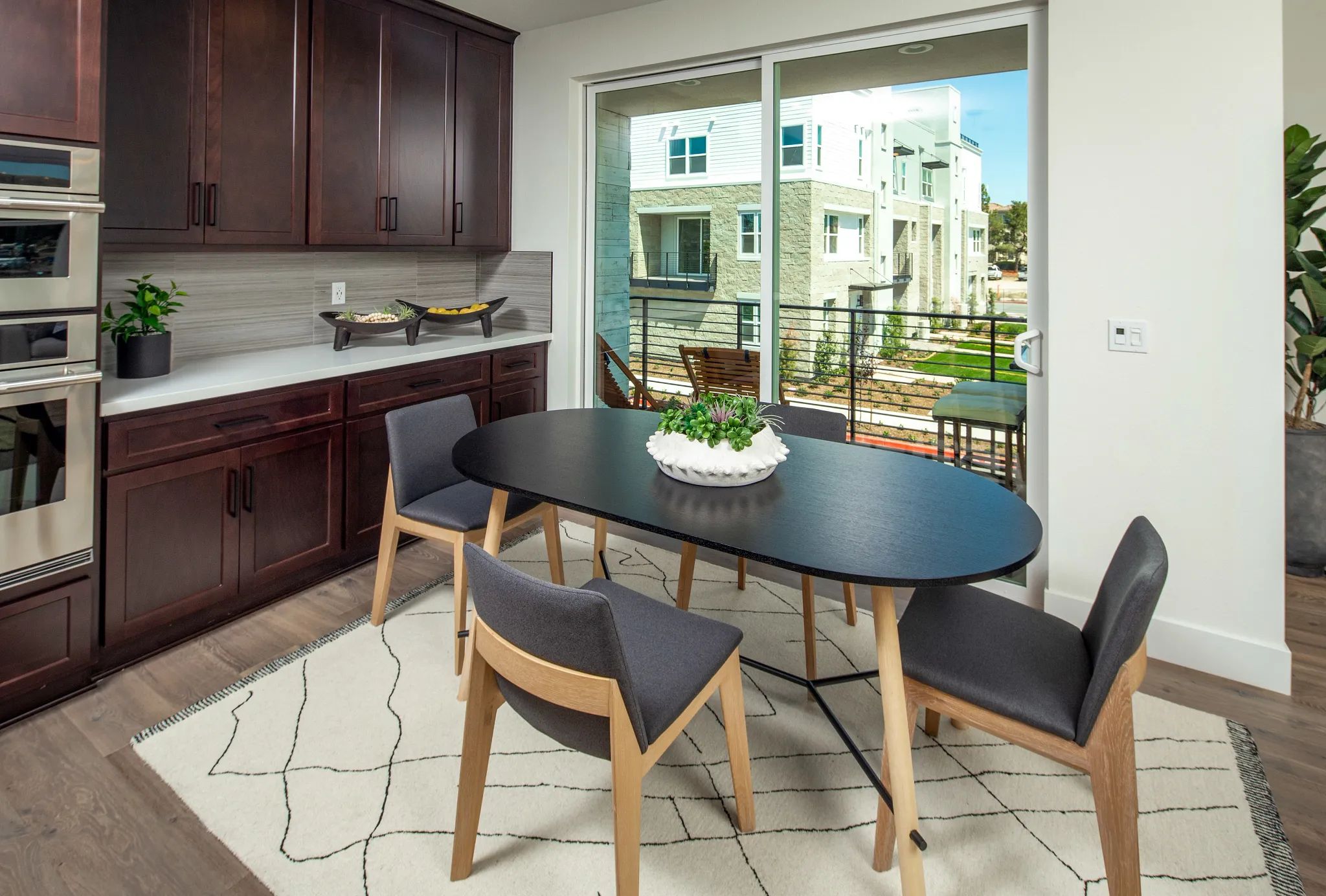 Serenity Plan 2 Model Dining