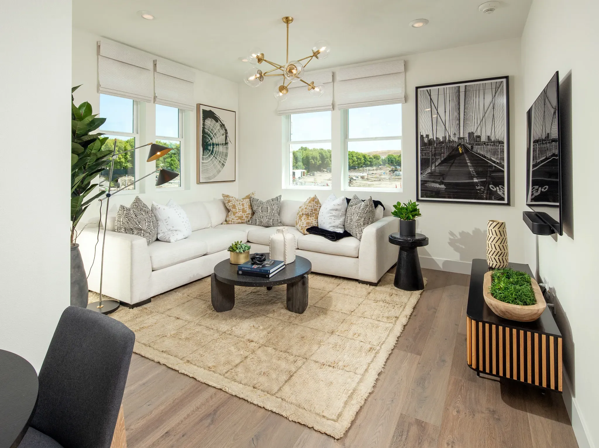 Serenity Plan 2 Model Great Room