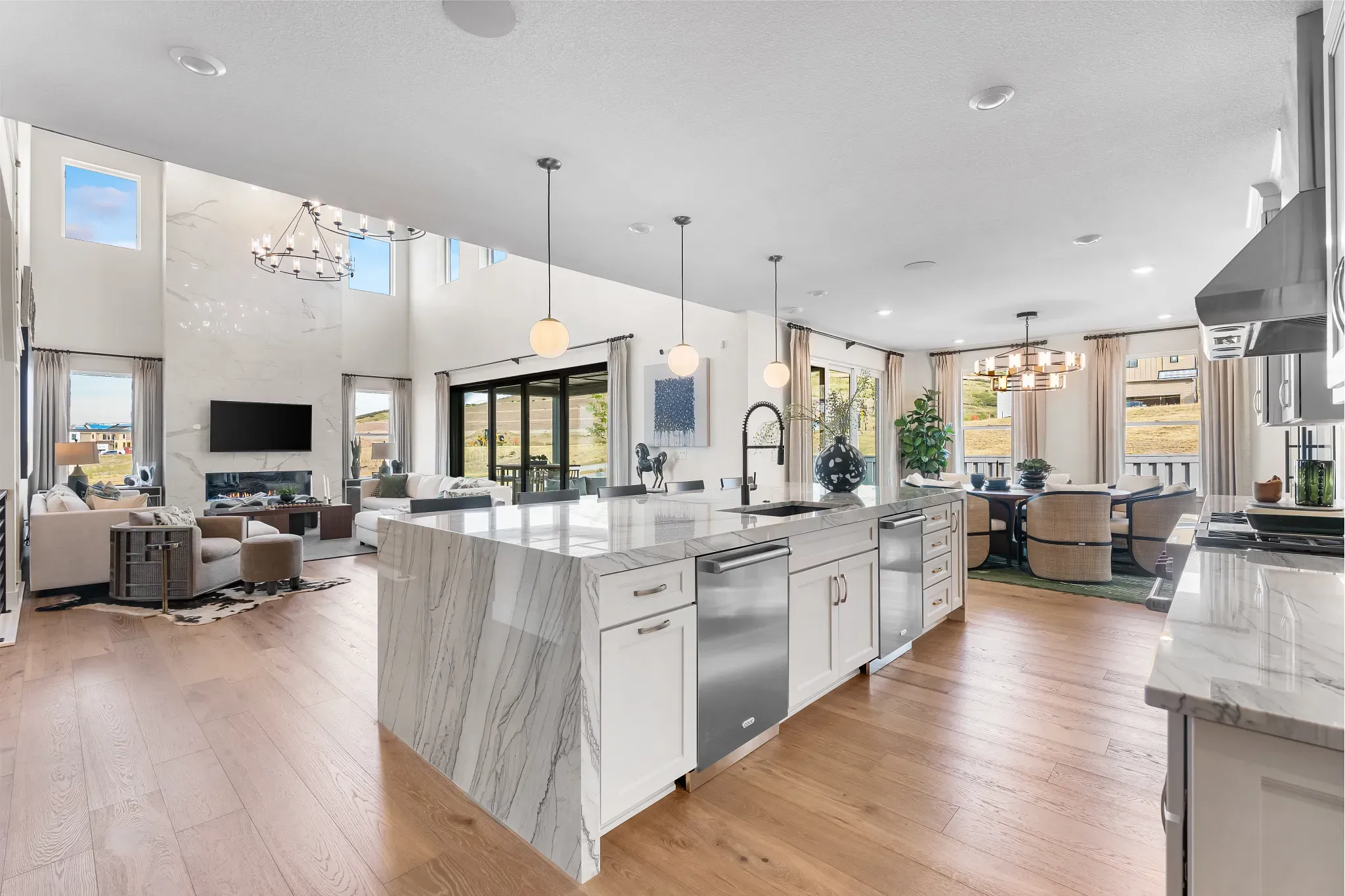 Amelia Model Kitchen, Dining + Great Room
