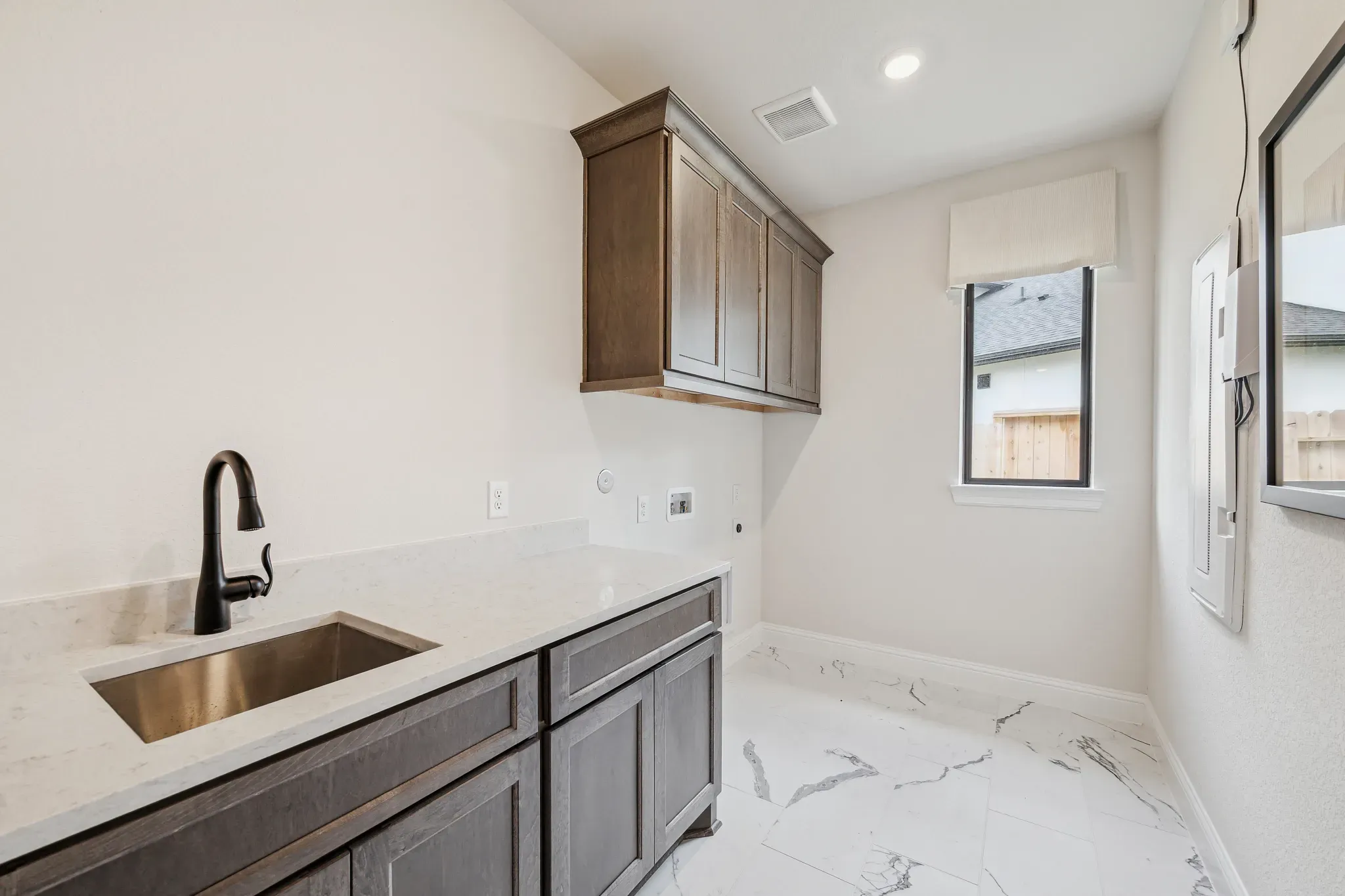 Plan 4043 laundry room - staged