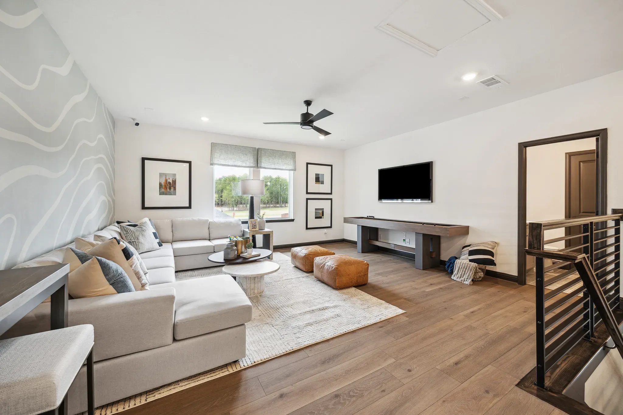 Plan 5042 game room - staged
