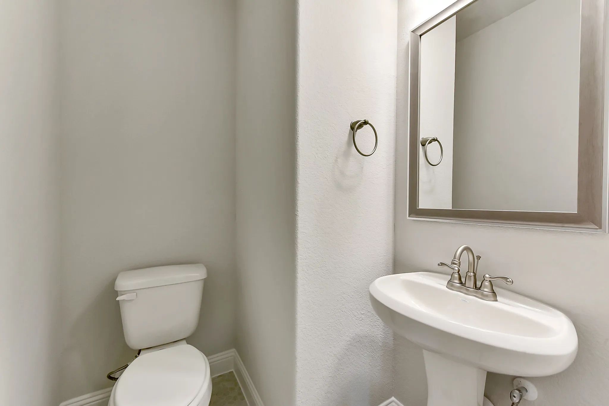 Plan 4029 powder room