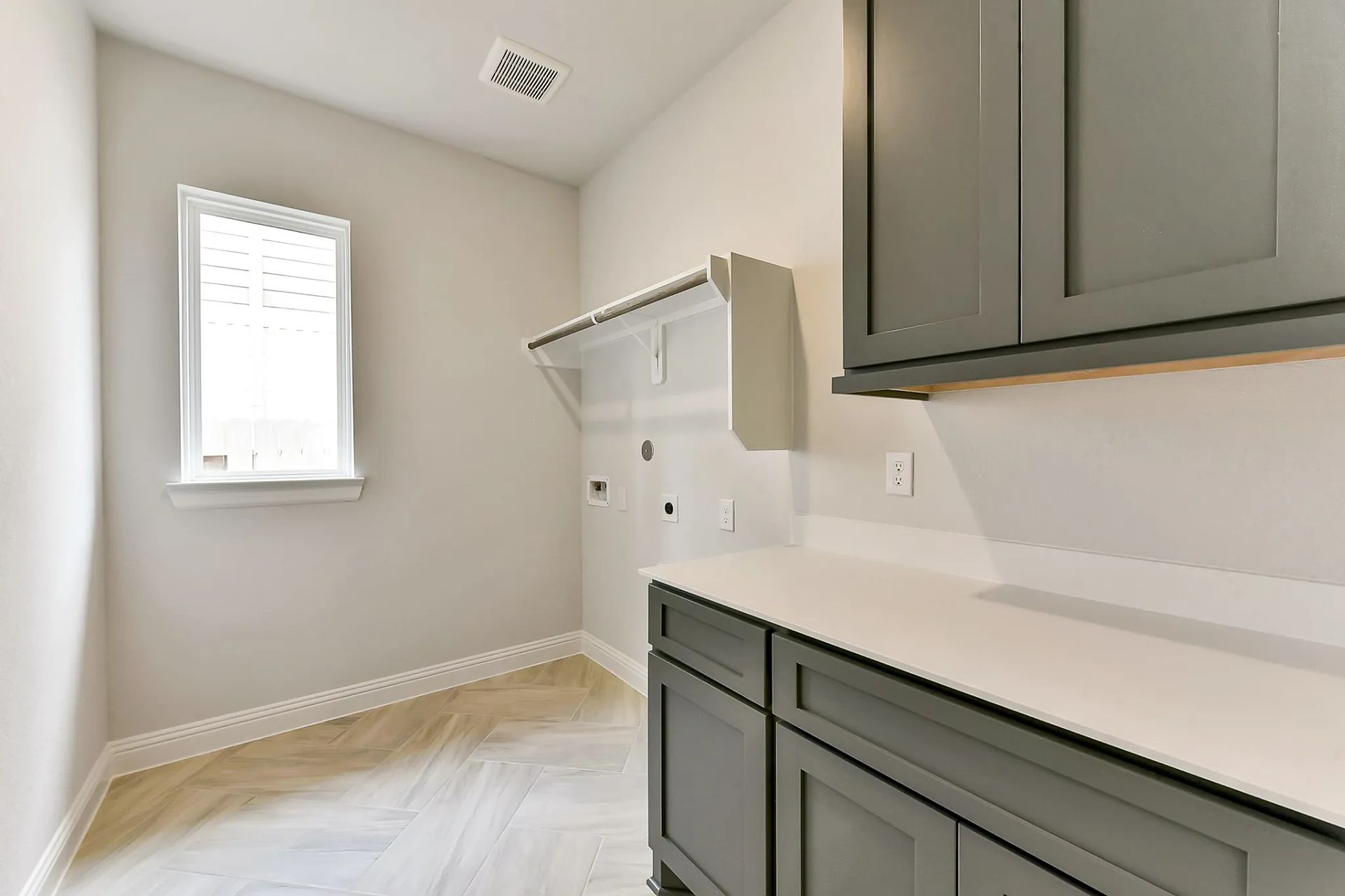 Plan 4039 Laundry Room