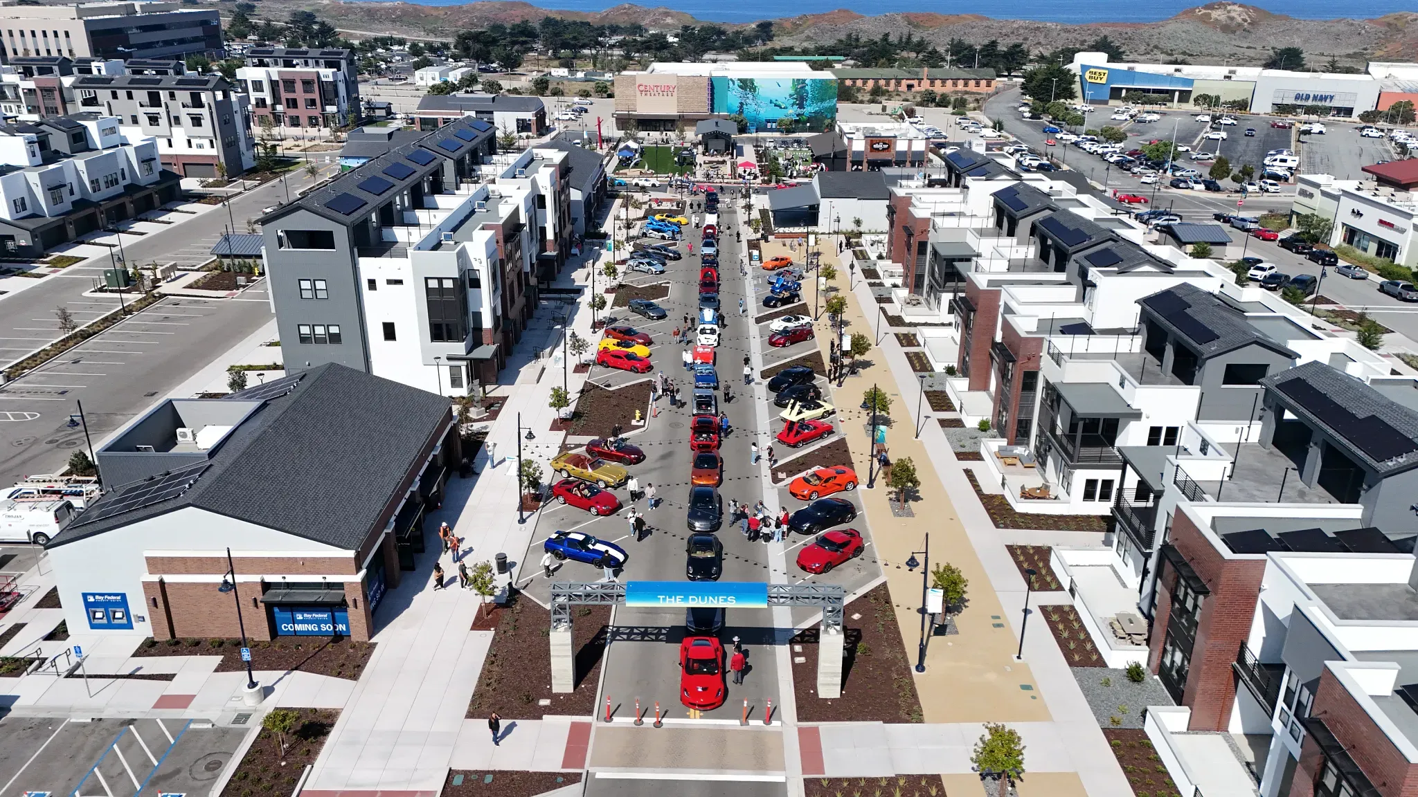 The Promenade at The Dunes during Monterey Car Wee