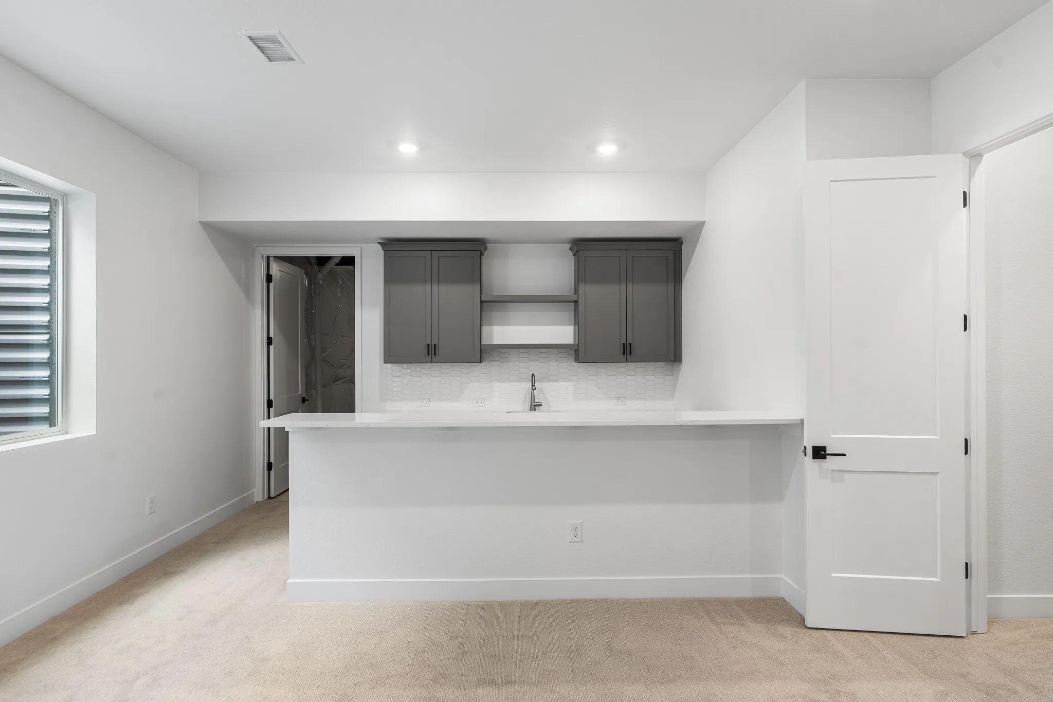 Homesite 44 Wet Bar at Finished Basement