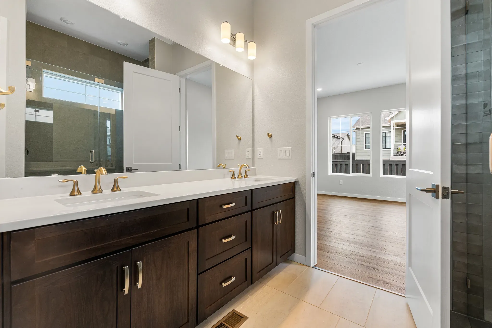 Homesite 72 Primary Bath
