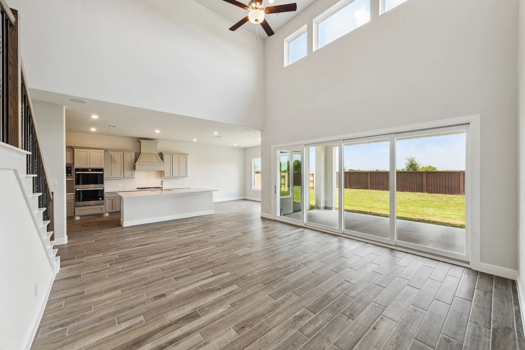 Plan 5072 great room