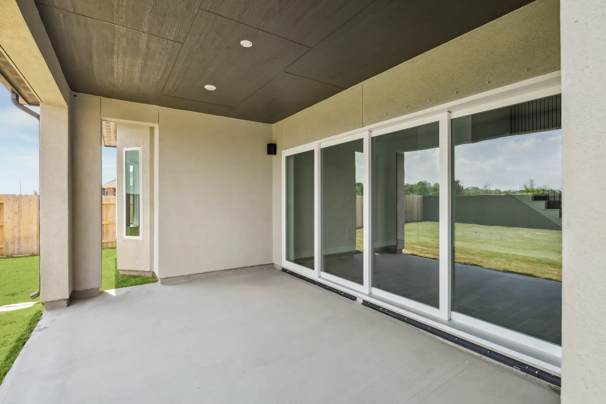 Plan 5072 outdoor living