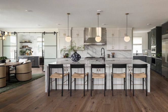 Amelia Model Kitchen