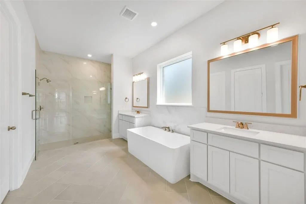 Plan 6030 primary bath