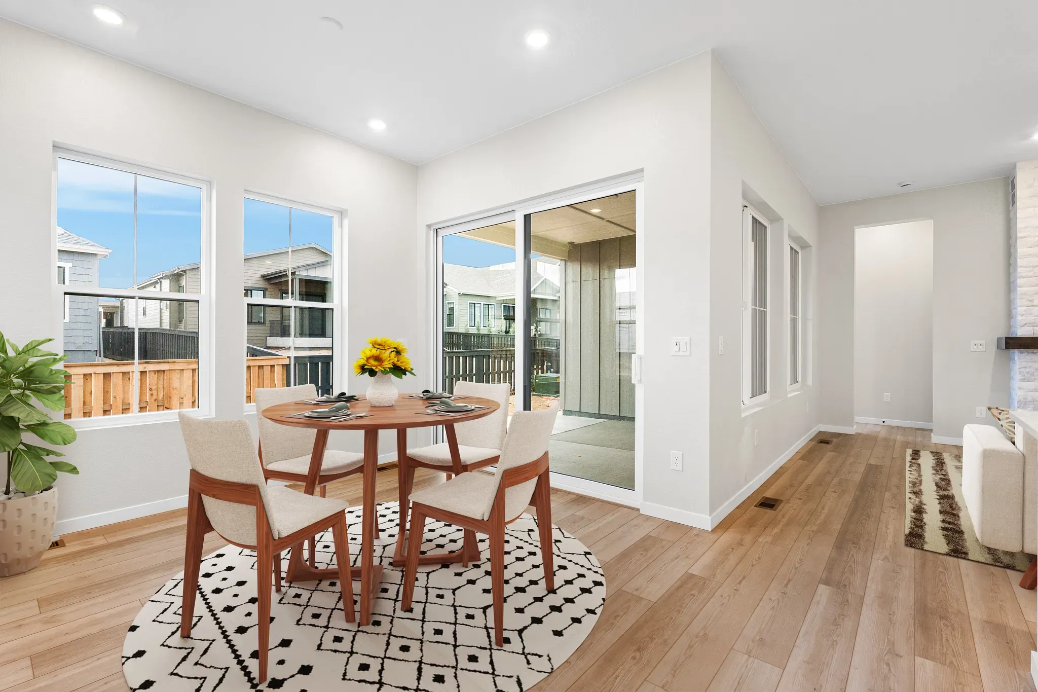 Homesite 71 Dining - Virtually Staged