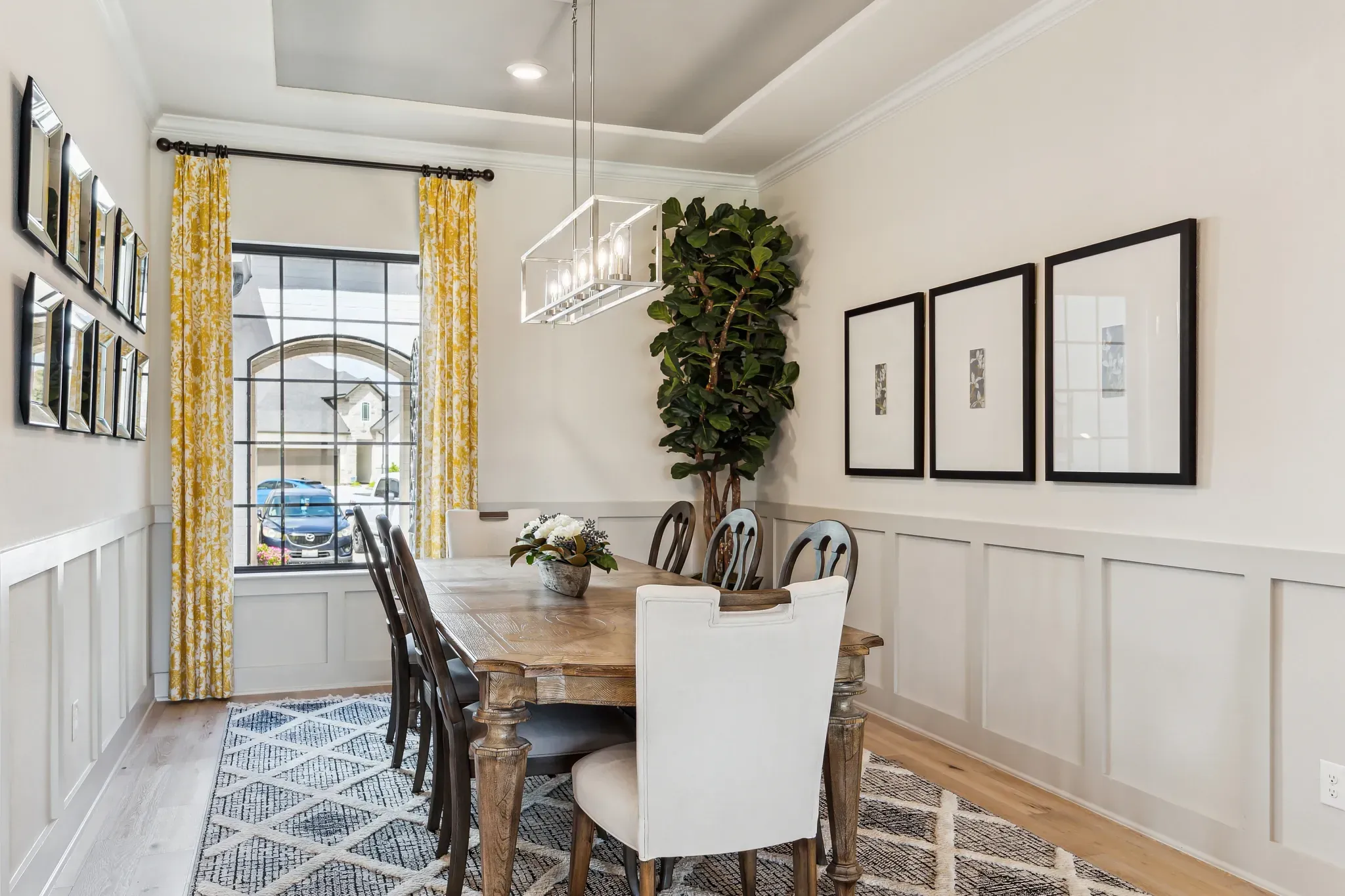 Plan 6020 formal dining - staged