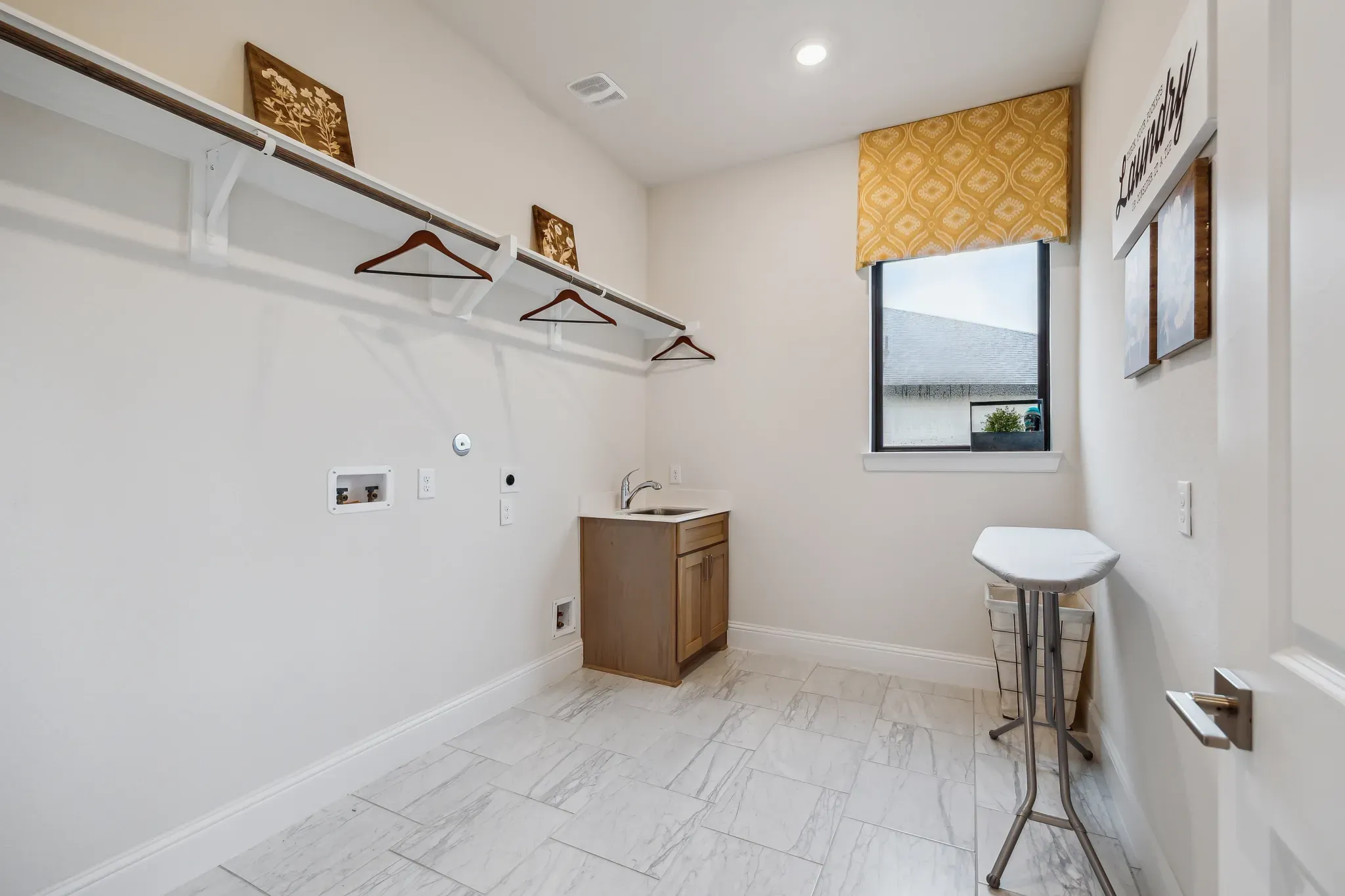 Plan 6020 laundry room - staged
