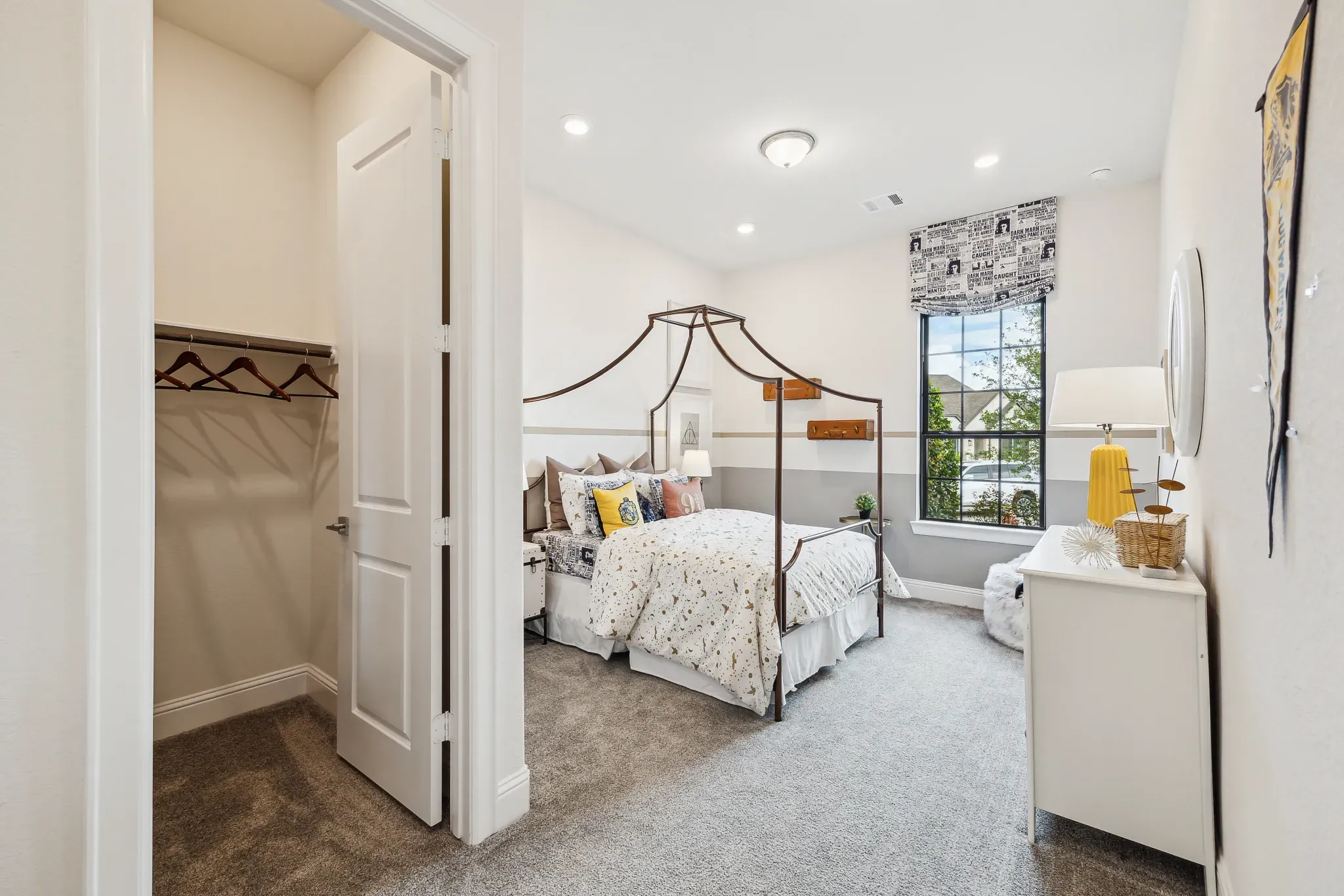 Plan 6020 bed 3 - staged