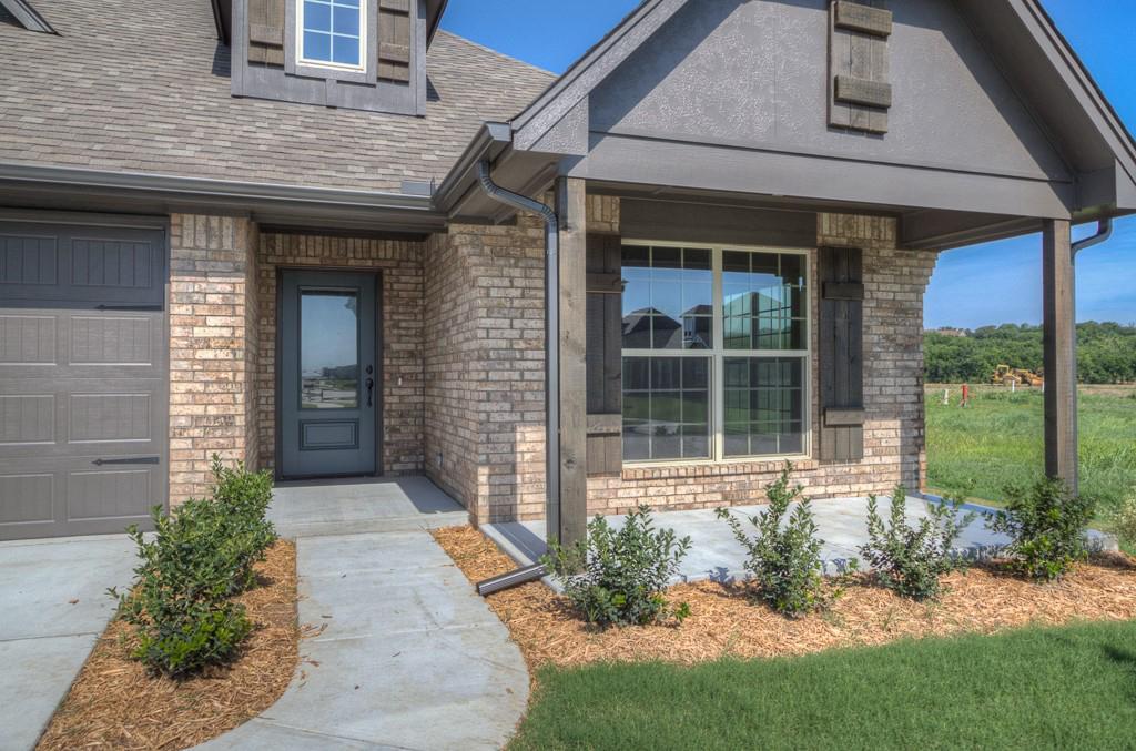 Cadence Parade Home Front Porch - PH