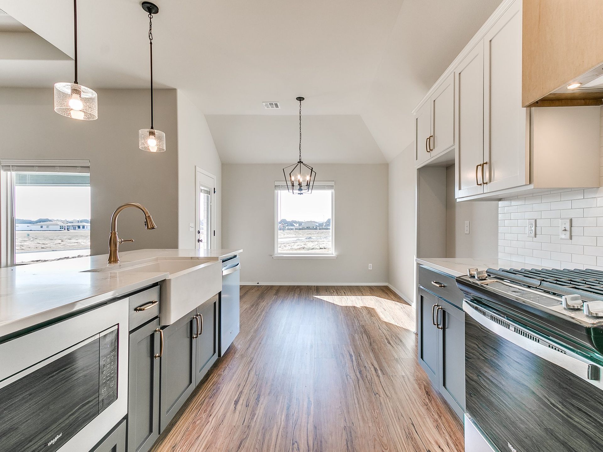 Bailey Kitchen/Dining