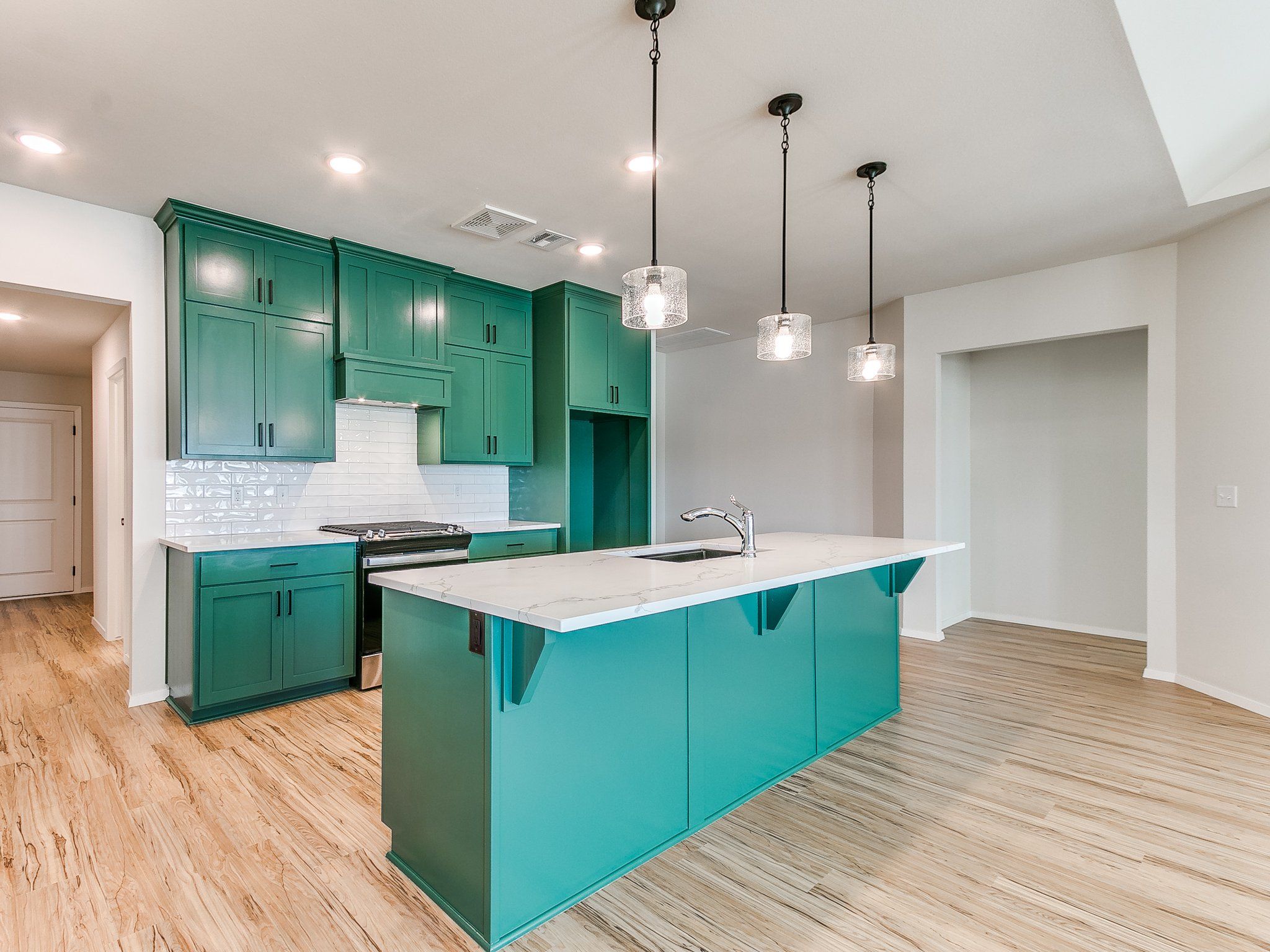 Cadence with Green Kitchen