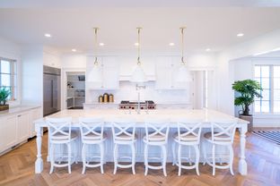 Simple Group por Simple Group en Logan Utah
