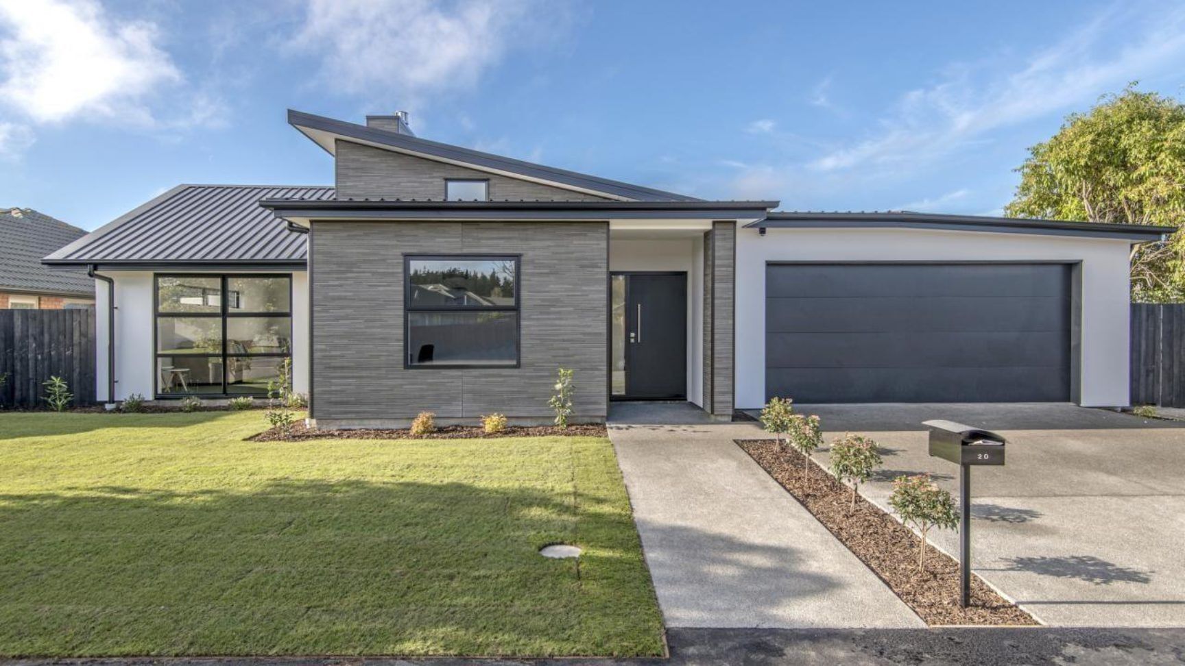 casa en Sinclair Builders por Sinclair Builders