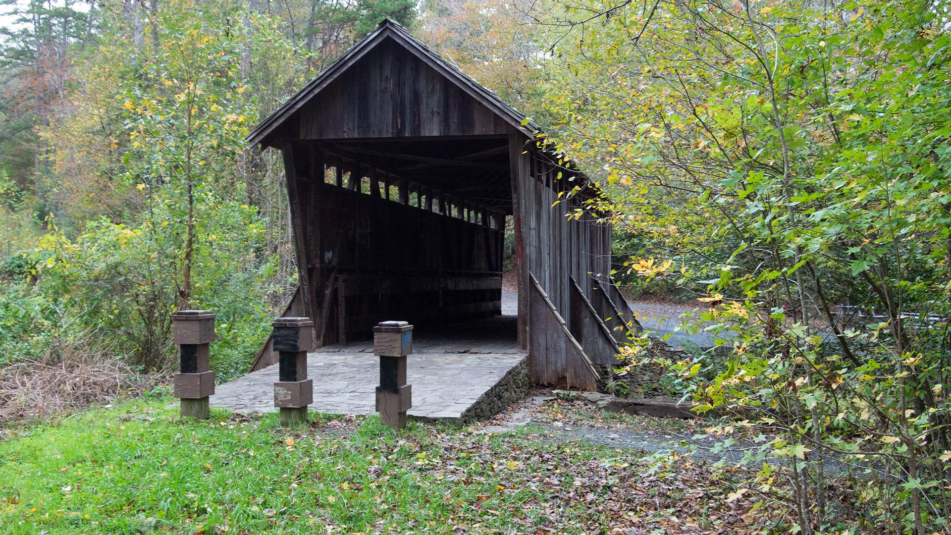 Hiking & Outdoor Trails at Uwharrie National Park