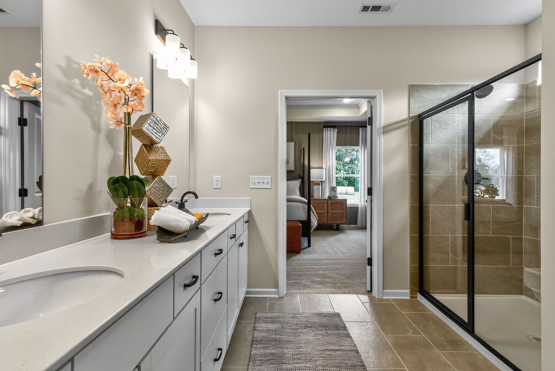 Private En-Suite Primary Baths