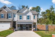 The Village at Fulton Springs por Smith Douglas Homes en Birmingham Alabama