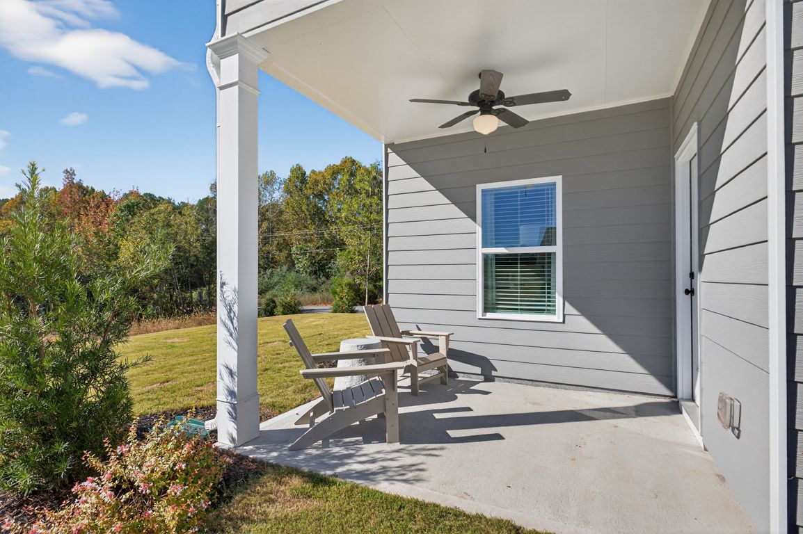 The Buford II - Covered Patio