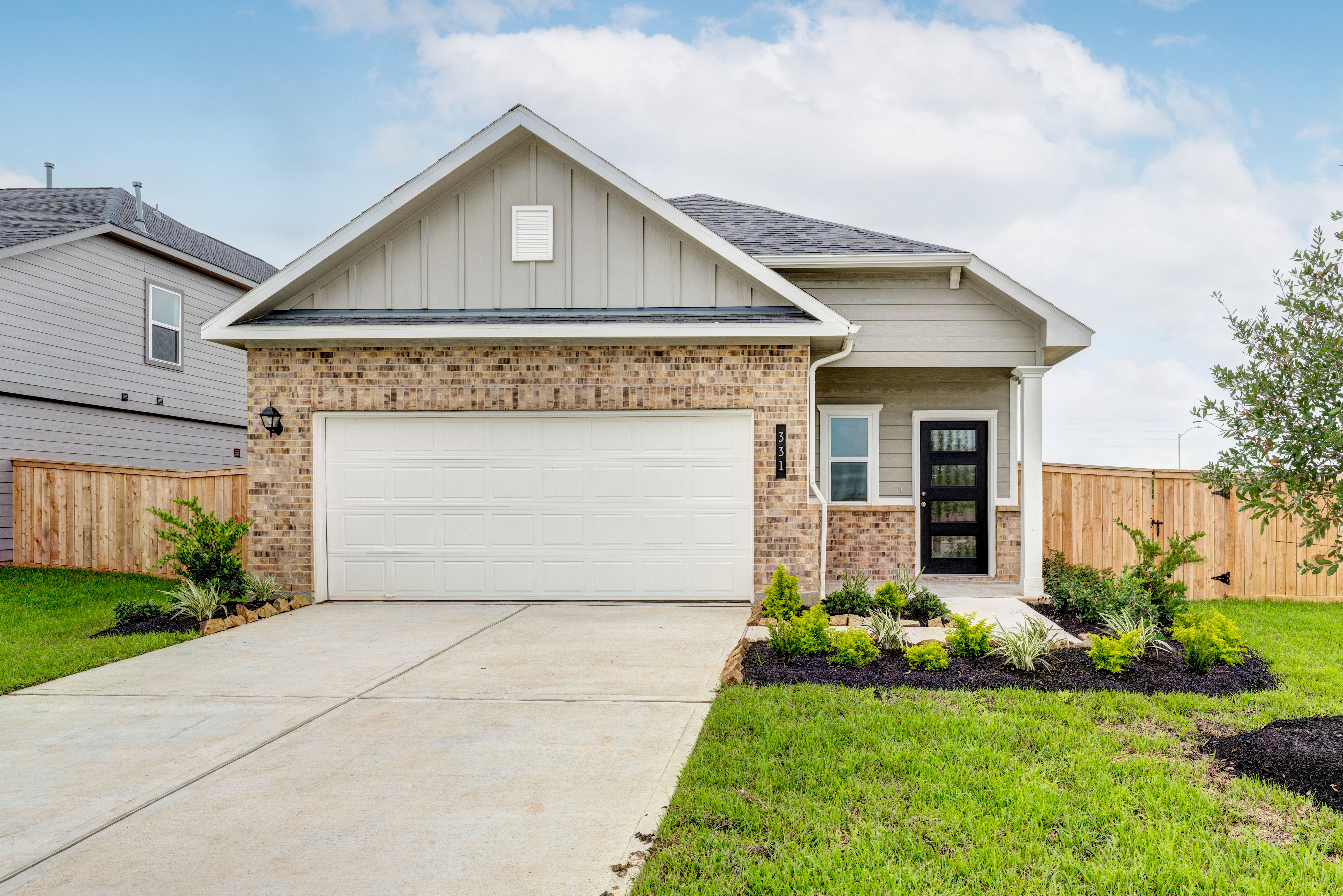 The Mockingbird II- Front Exterior