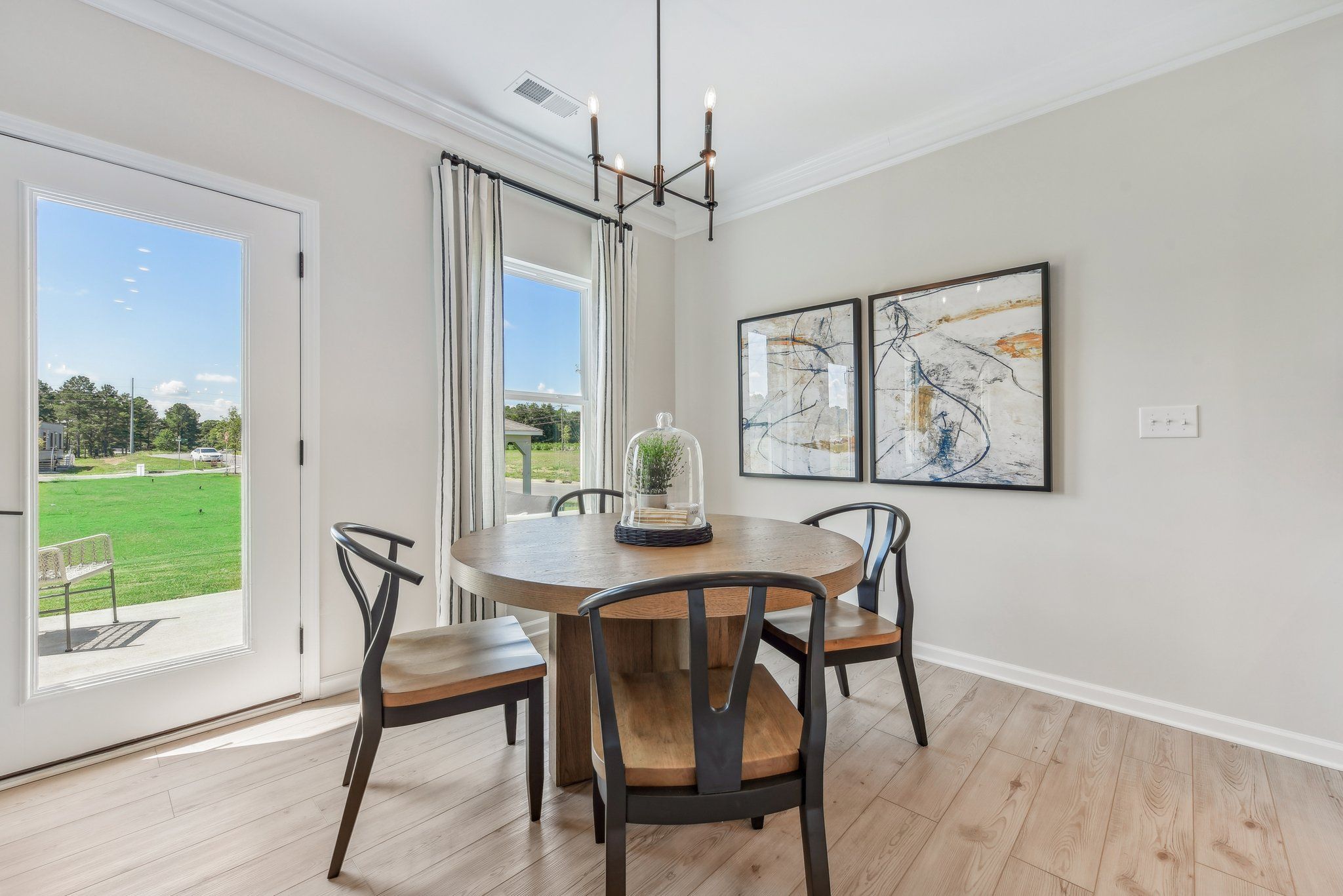 The Avery - Breakfast Nook