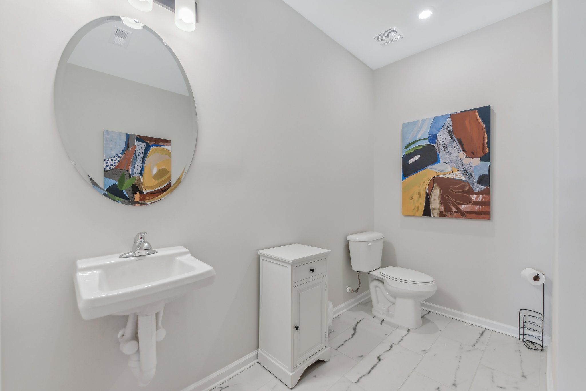 The Avery - Bathroom