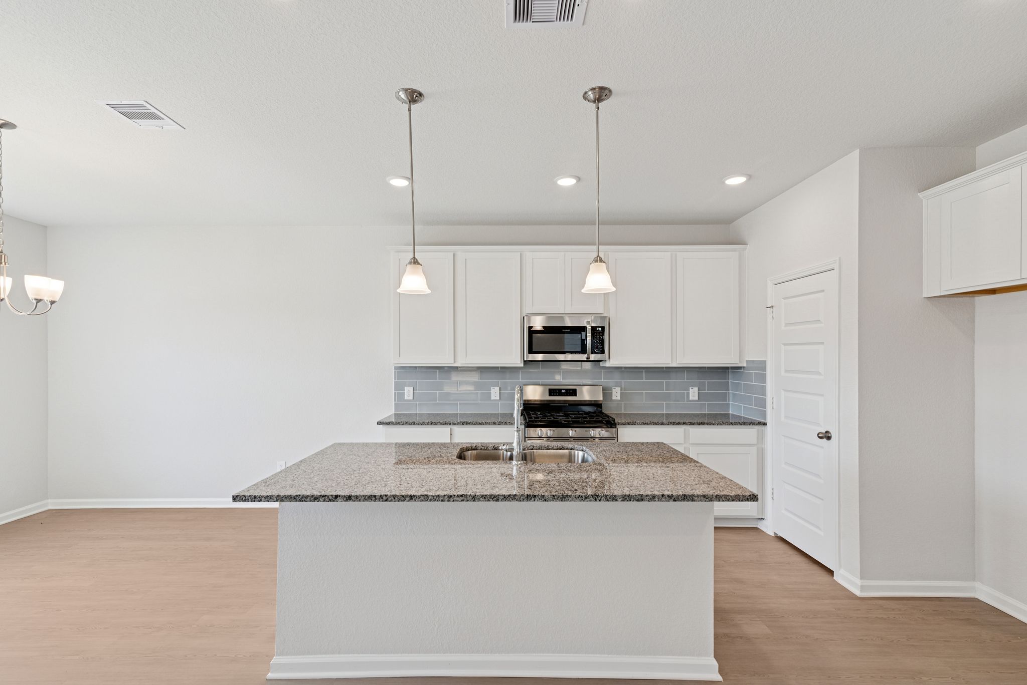 The Oriole II- Kitchen and Dining Area