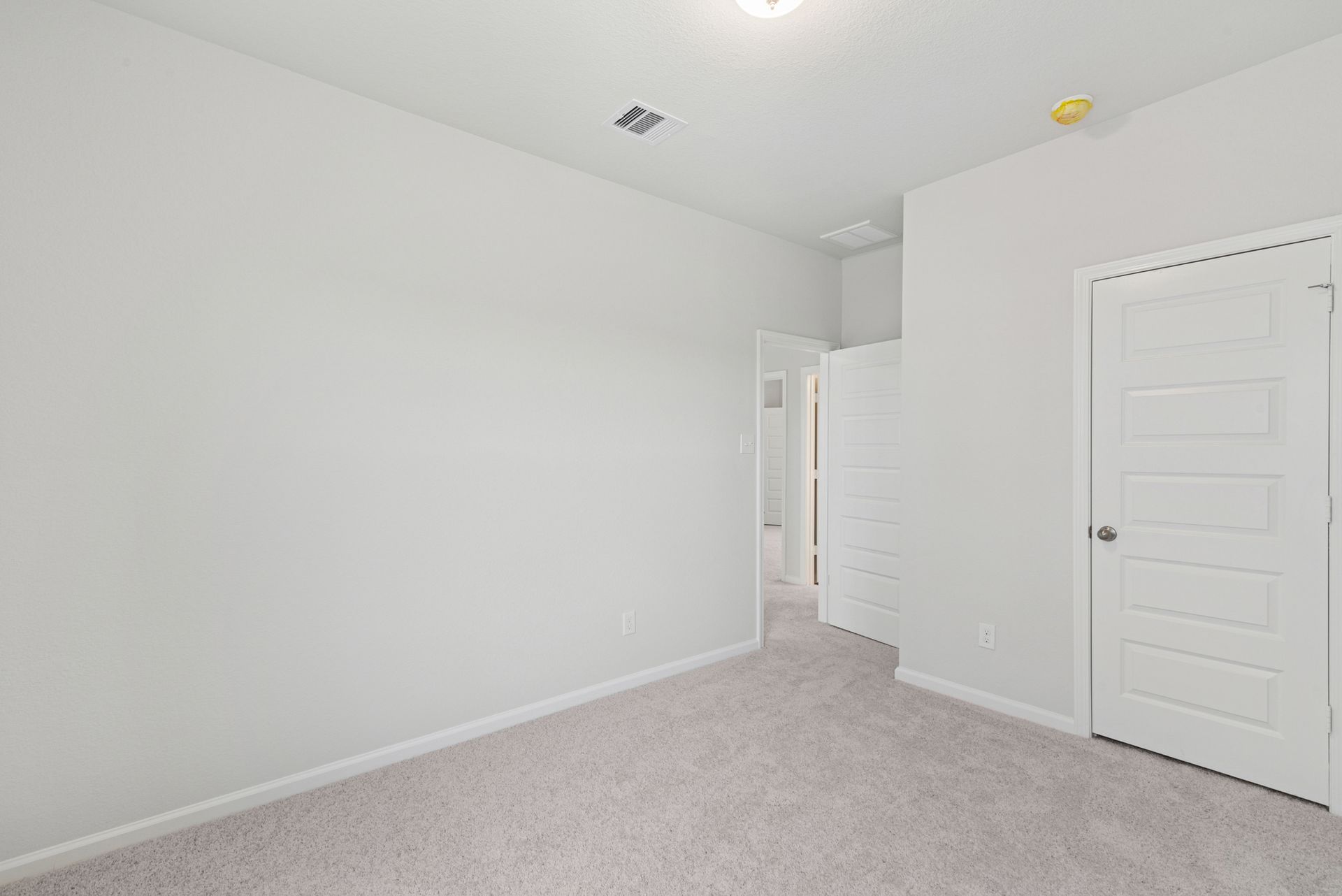 The Oriole II- Bedroom 3