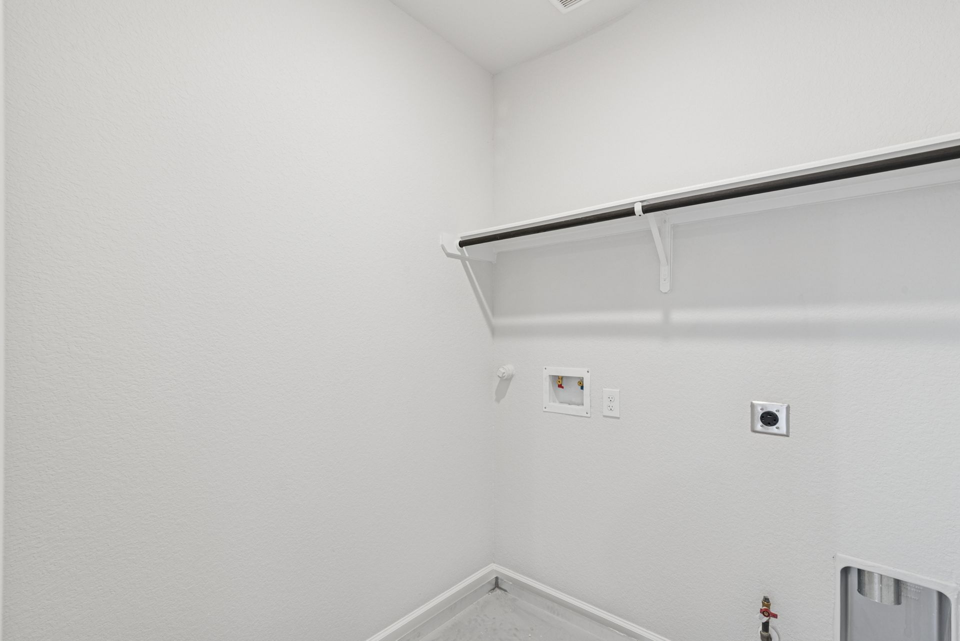 The Oriole II- Upstairs Utility Room