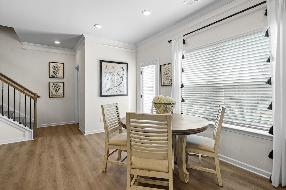 The Norwood II - Dining Area