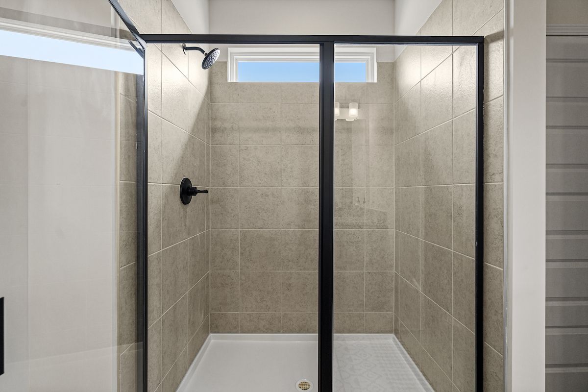 Norwood II - Primary Suite (Bath)