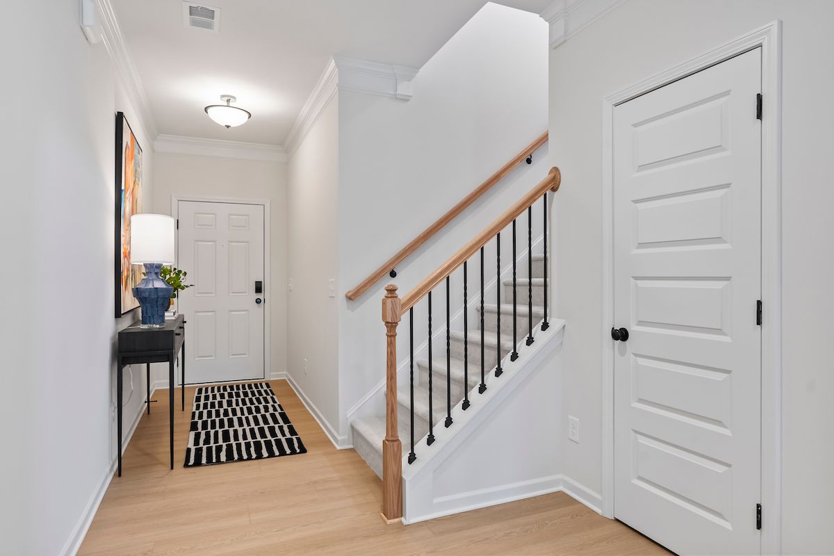 The Norwood II - Stairs & Entryway