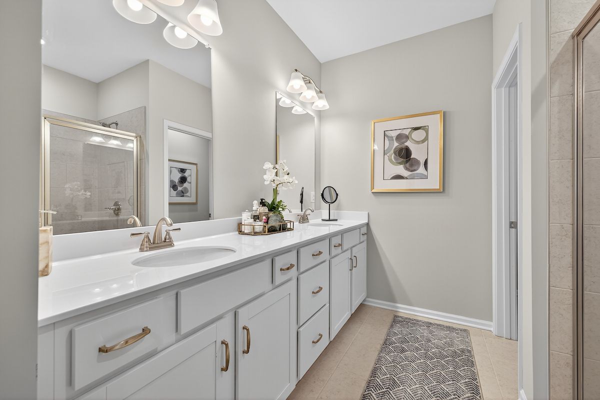 Primary Suite (Bath)