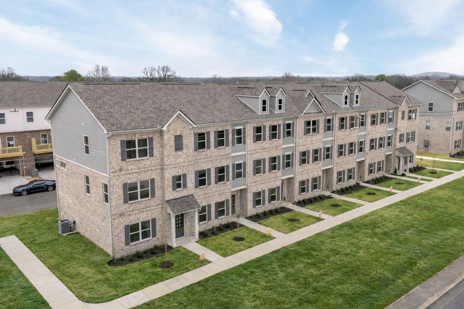 Exterior Townhome 7 pack