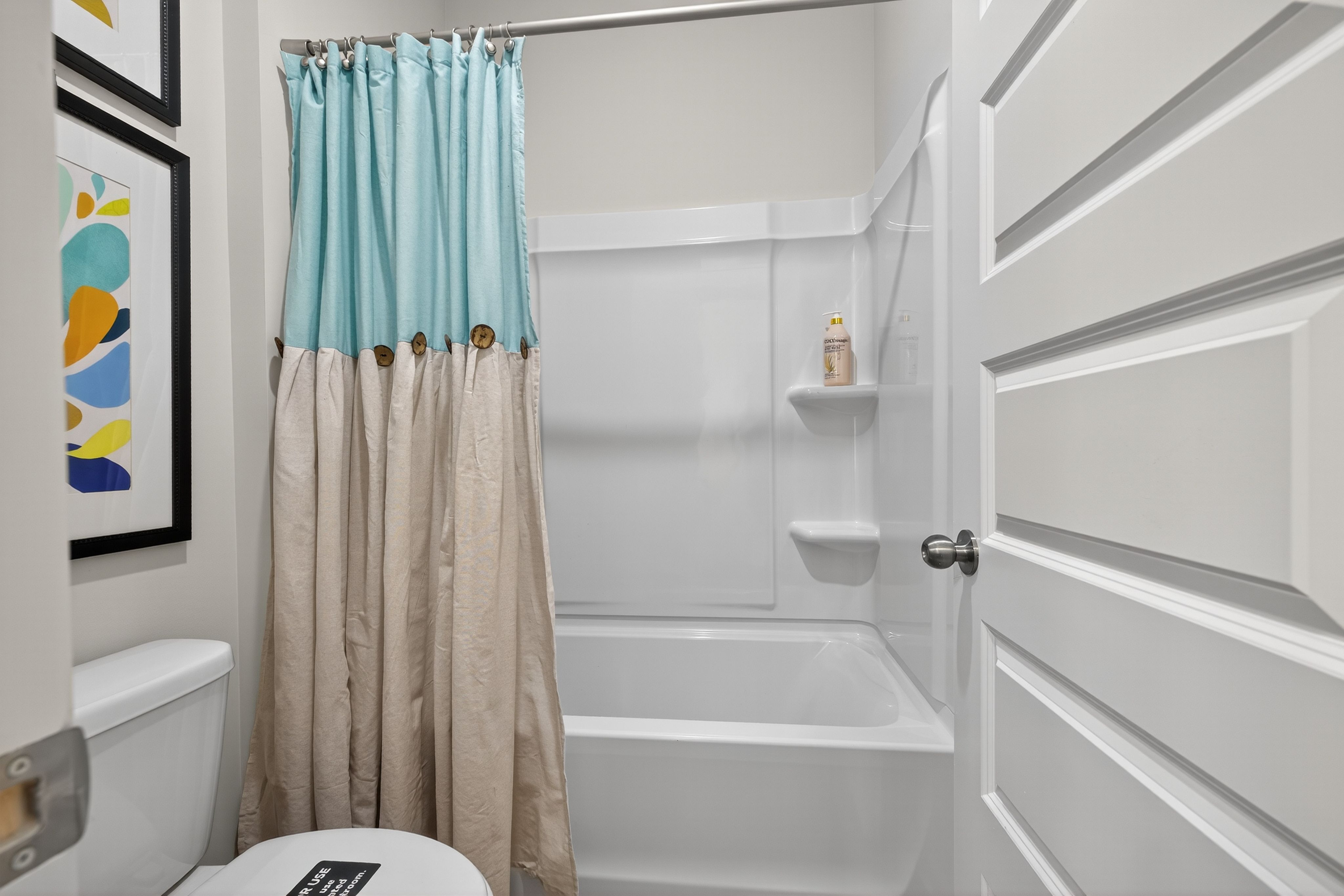 The Coleman - Secondary Bath