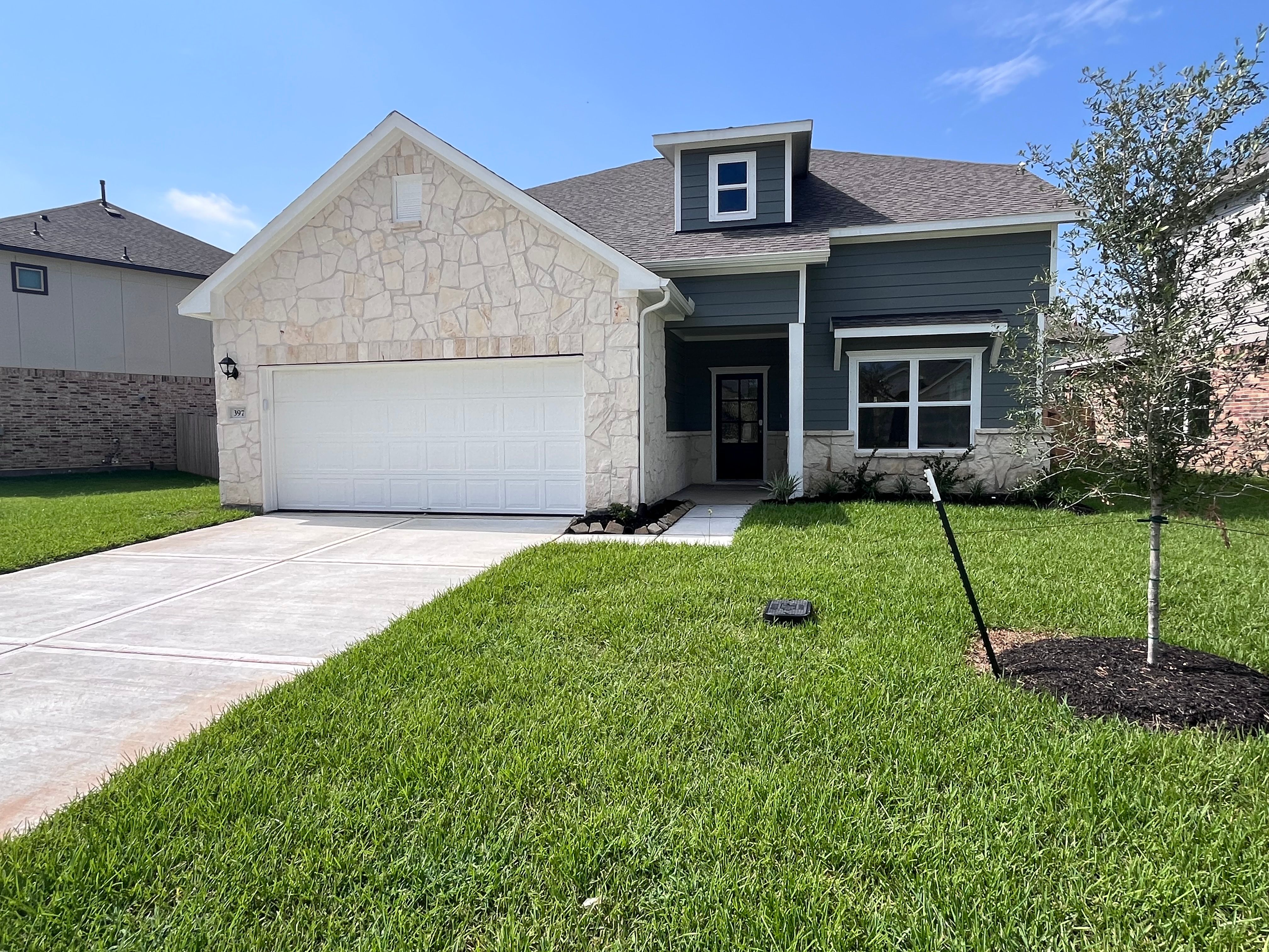 The Princeton II- Front Exterior