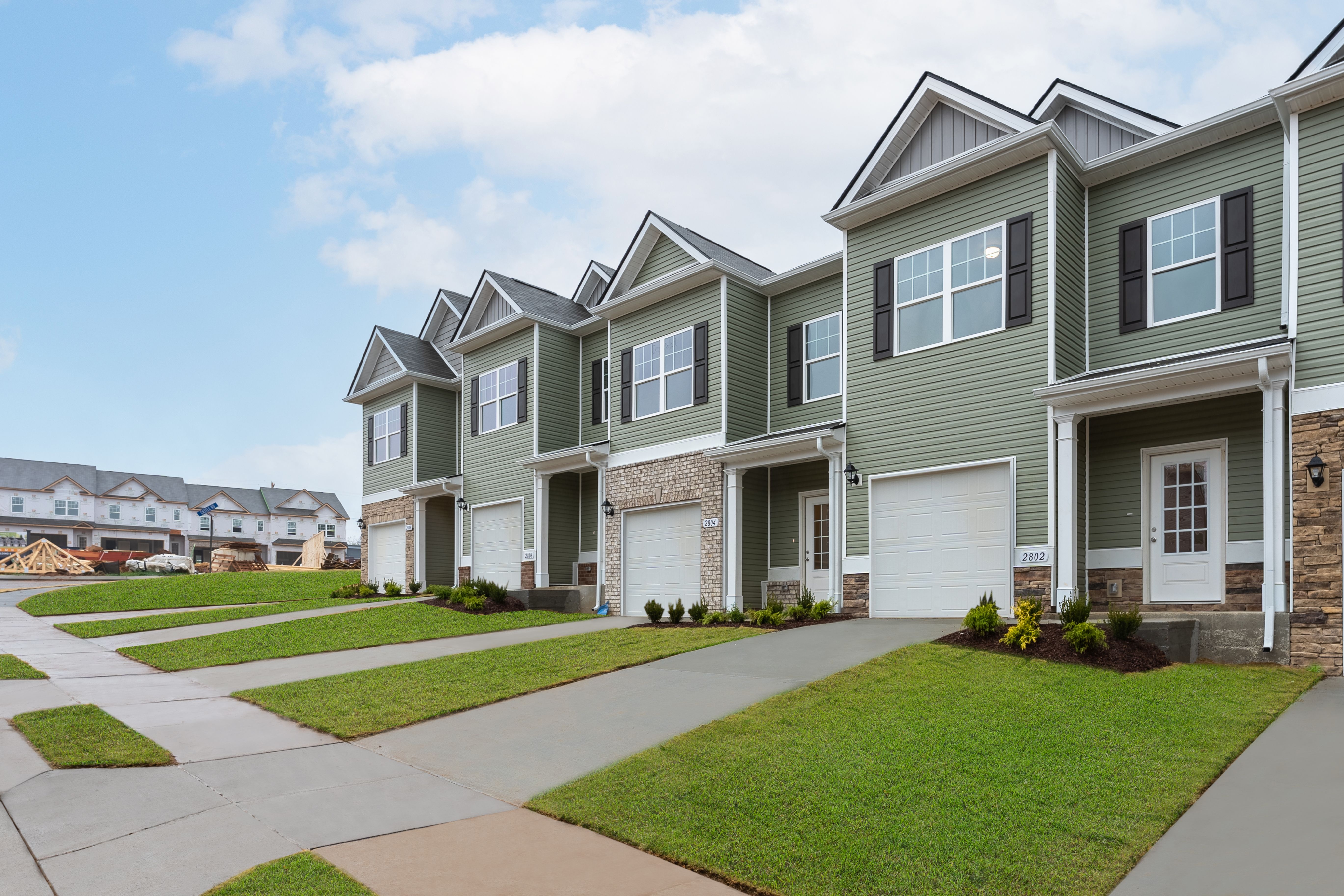 Townes on Main: Gardendale, Alabama - Smith Douglas Homes