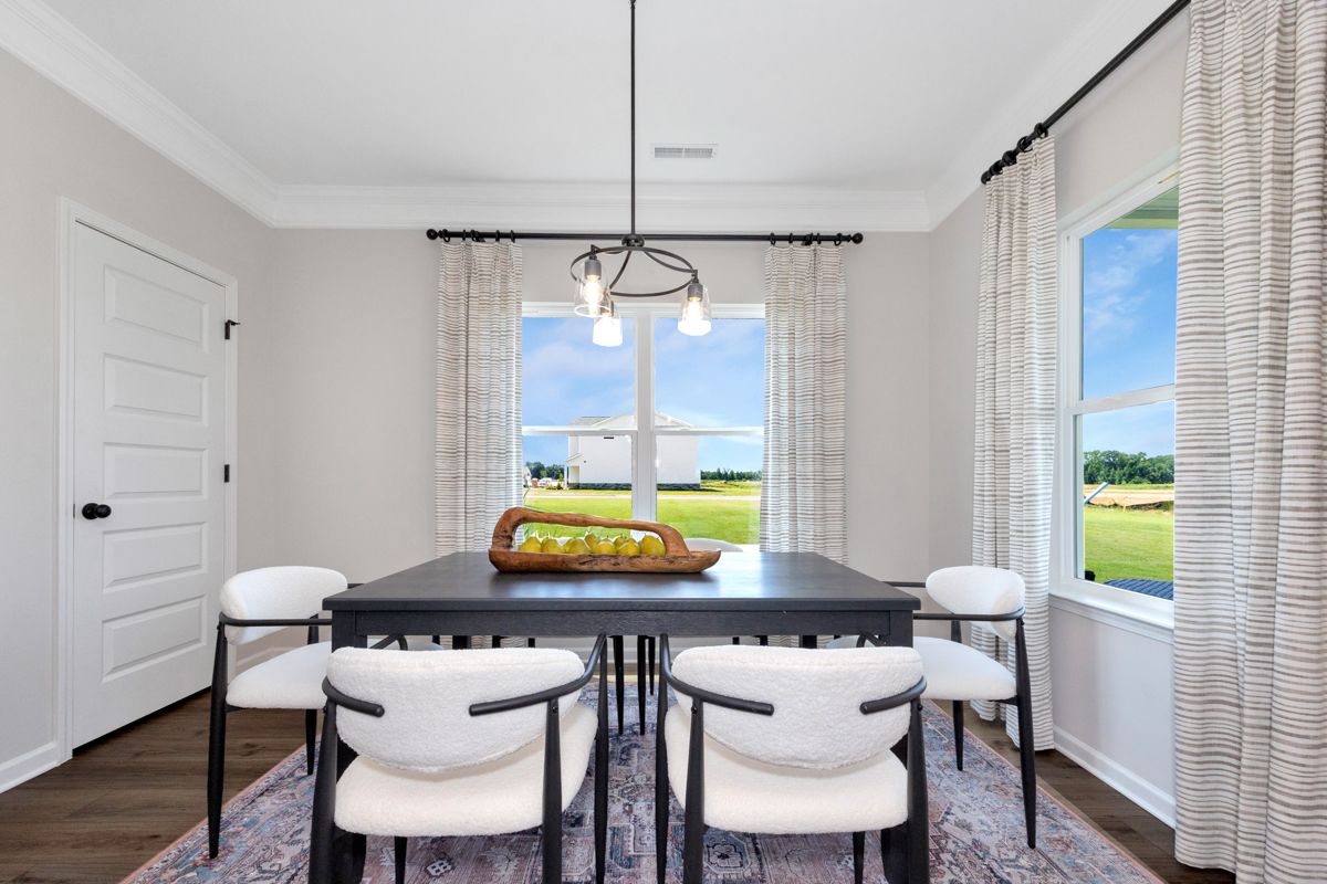 The Braselton II - Breakfast Nook