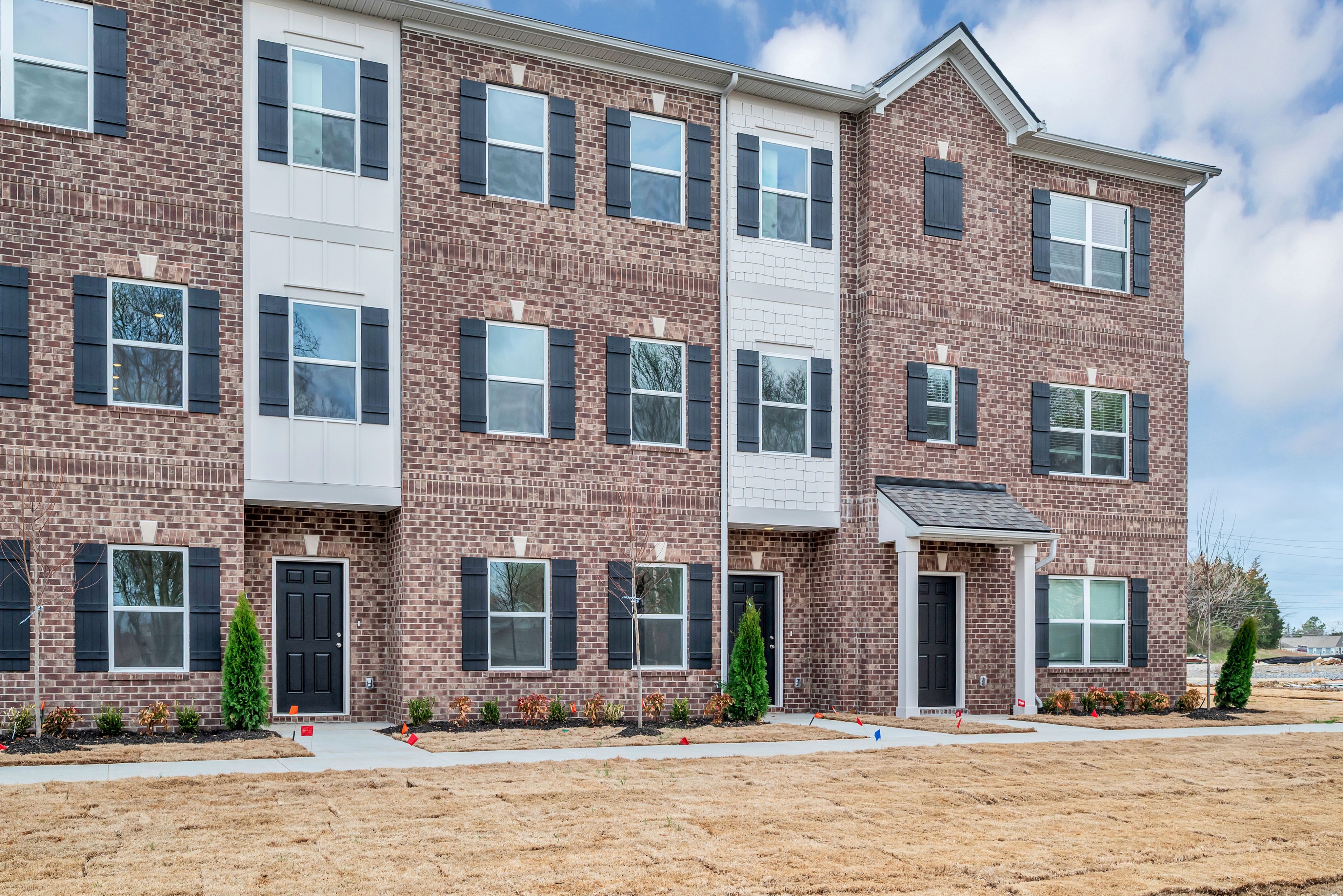 Sweetbriar Townhomes Exterior