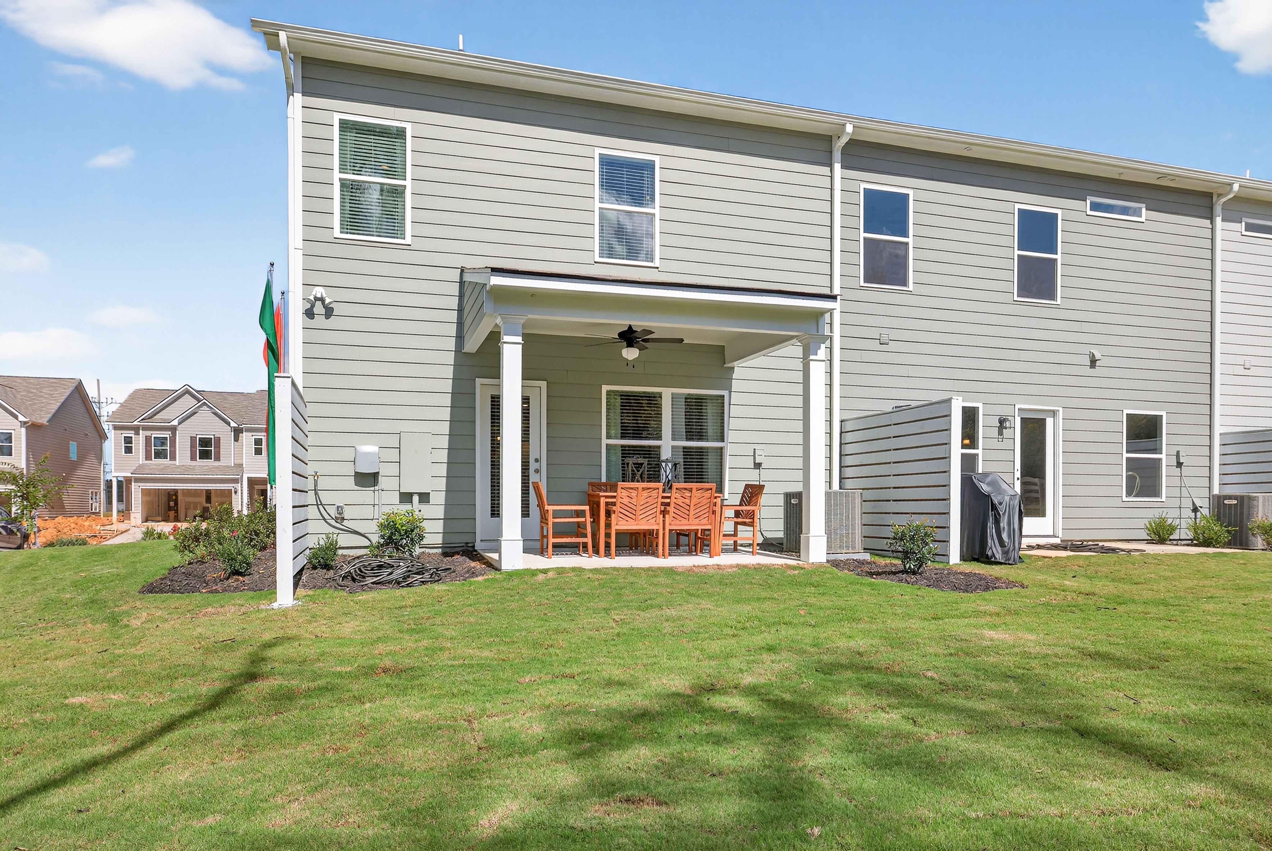 The Ellison II - Optional Covered Patio