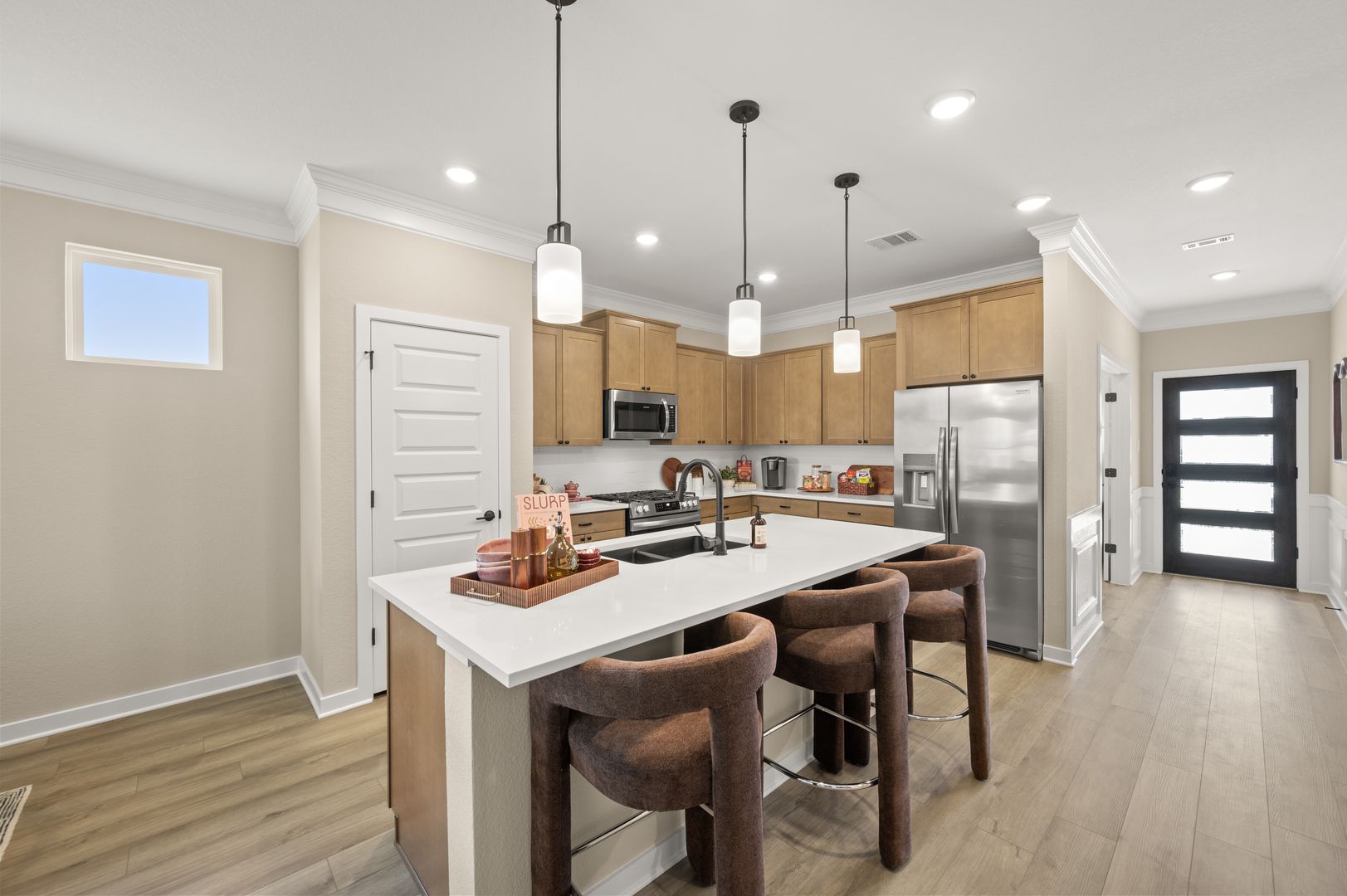 The Oakshire II- Kitchen with Island