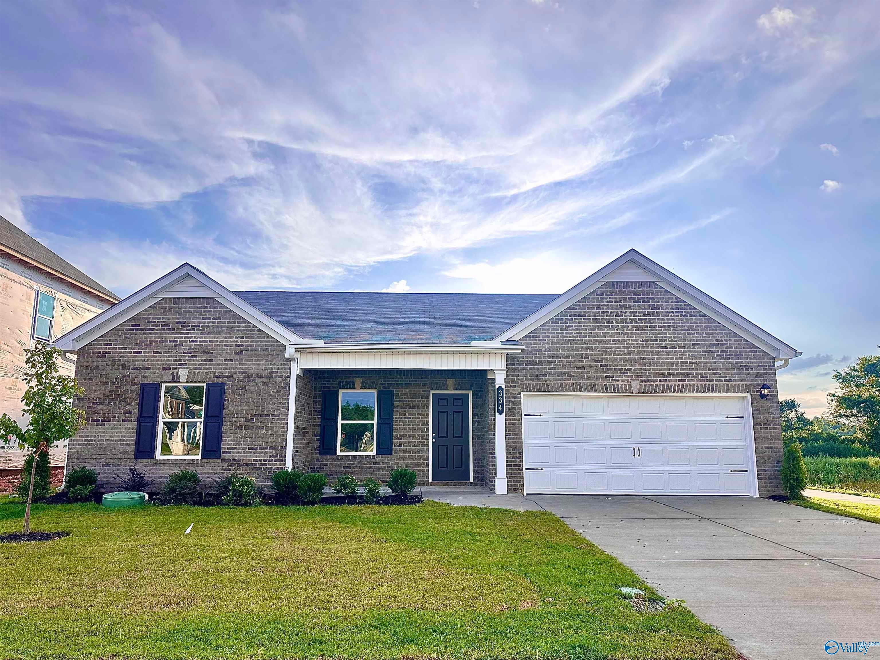 334 Emma Way (The Avondale)